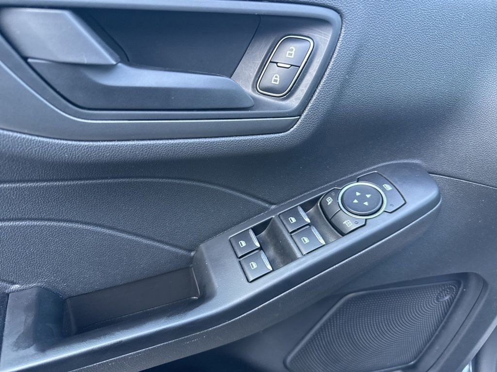Certified 2025 Ford Escape Active image 10