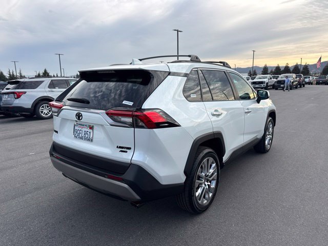 Used 2023 Toyota RAV4 Limited AWD/4WD image 6