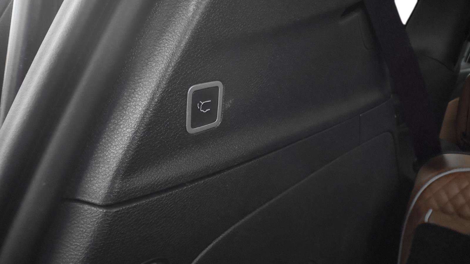 Used 2021 Chrysler Pacifica Pinnacle image 11