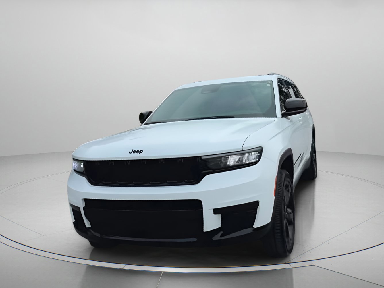 Used 2025 Jeep Grand Cherokee L Altitude image 2