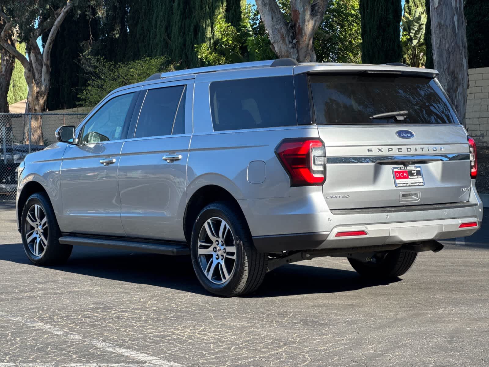 Certified 2024 Ford Expedition Max Limited AWD/4WD image 6