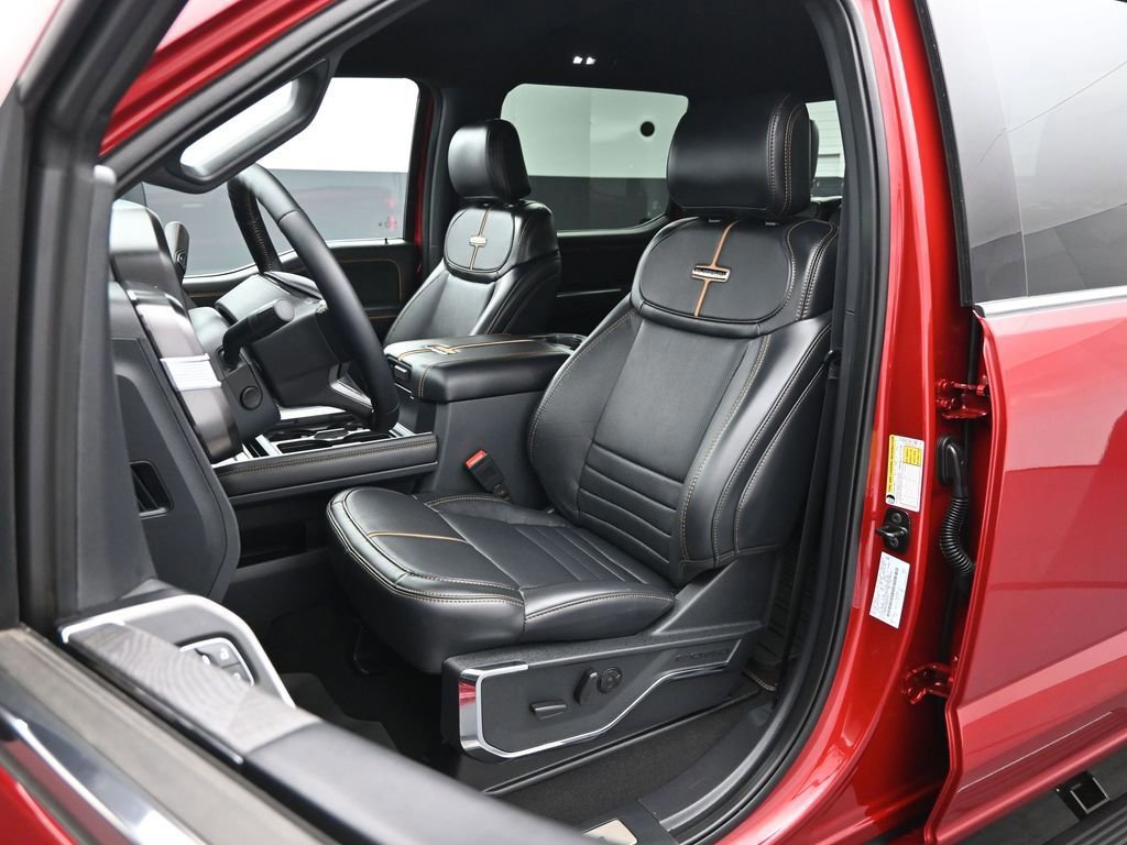 Certified 2024 Ford F250 Platinum image 36