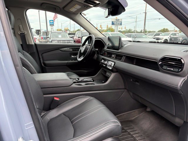 Used 2024 Honda Pilot Elite image 13