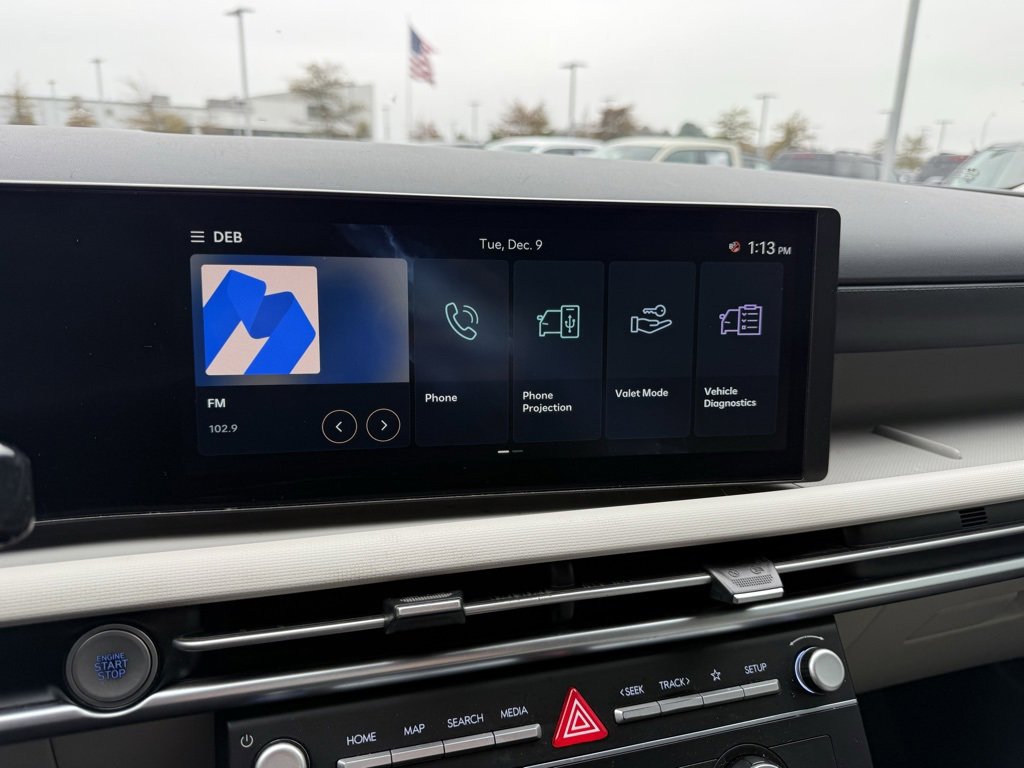 Used 2025 Hyundai Tucson SE image 16