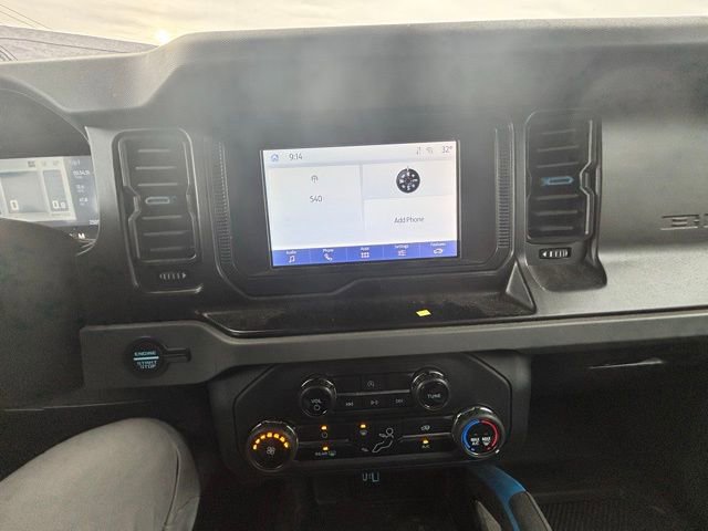 Certified 2021 Ford Bronco Black Diamond image 16