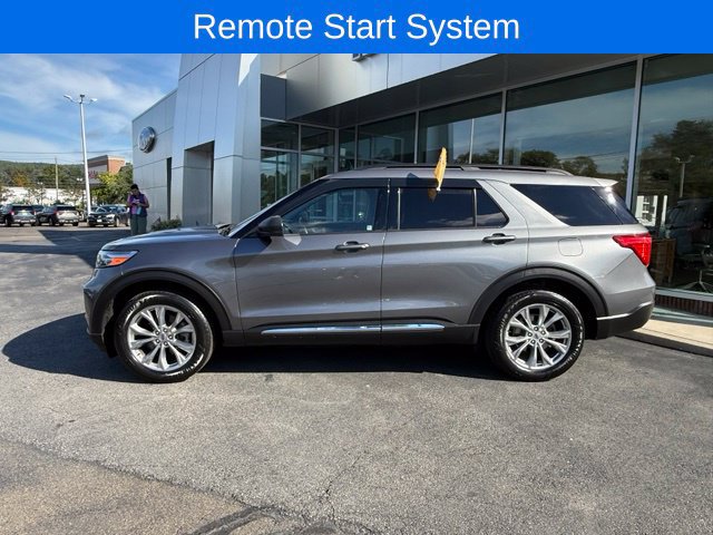 Certified 2021 Ford Explorer XLT w/ Equipment Group 202A AWD/4WD image 5