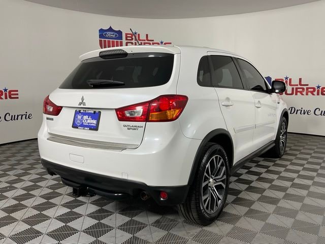 Used 2016 Mitsubishi Outlander Sport ES image 3