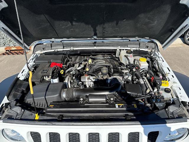 Used 2023 Jeep Wrangler Sport AWD/4WD image 21