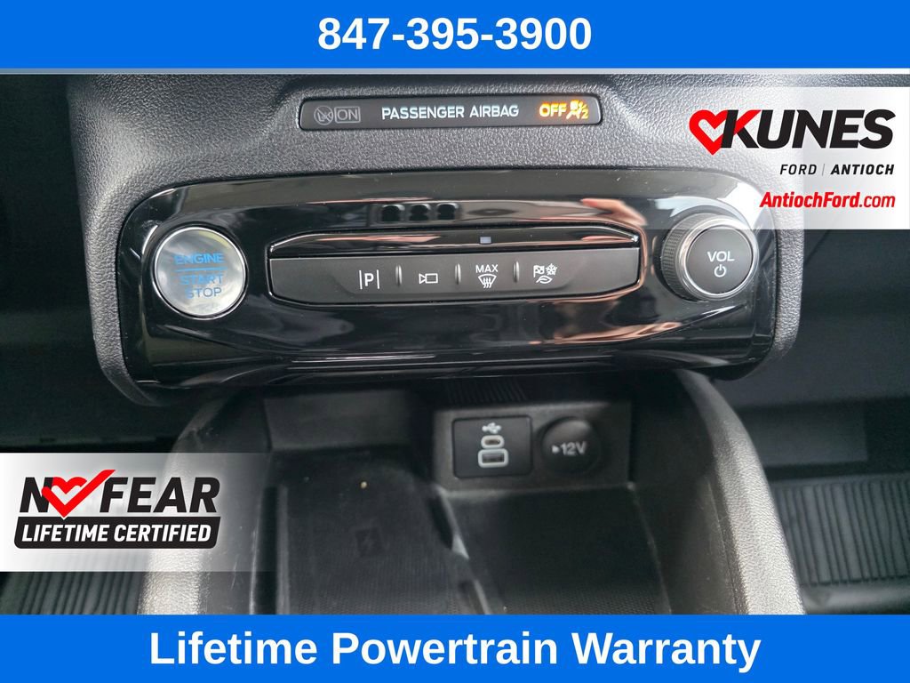 Certified 2025 Ford Escape Platinum w/ Premium Technology Package image 55