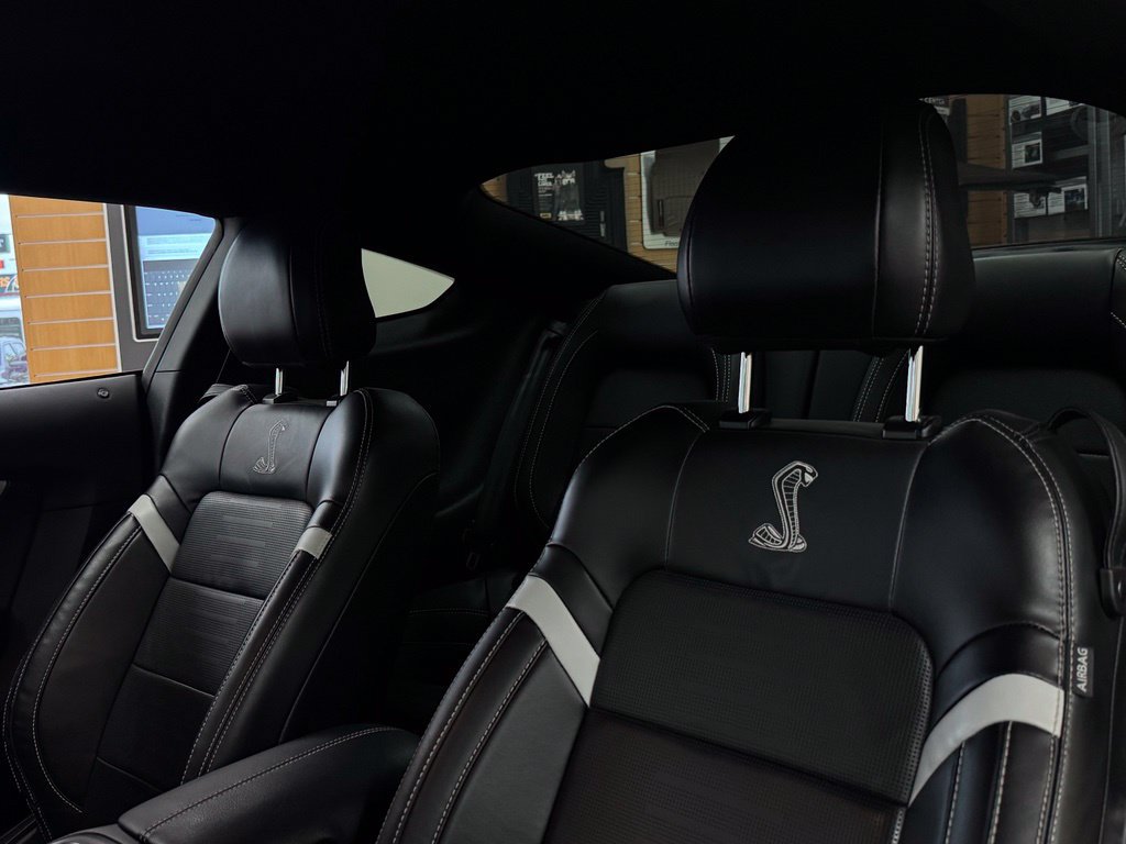 Certified 2021 Ford Mustang Shelby GT500 w/ Technology Package RWD image 8
