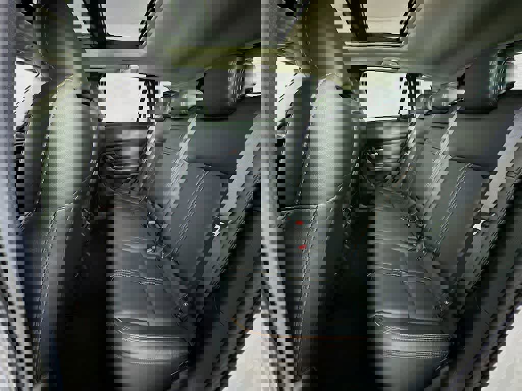 Used 2025 MAZDA CX-50 AWD 2.5 S w/ Premium Plus Pkg image 17