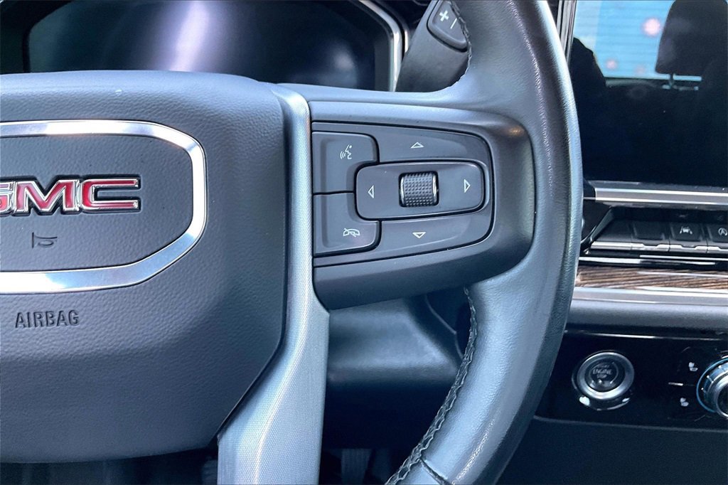 Used 2023 GMC Sierra 1500 Elevation image 11