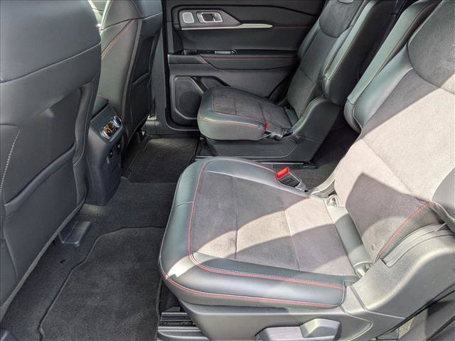 Certified 2025 Ford Explorer ST RWD image 18