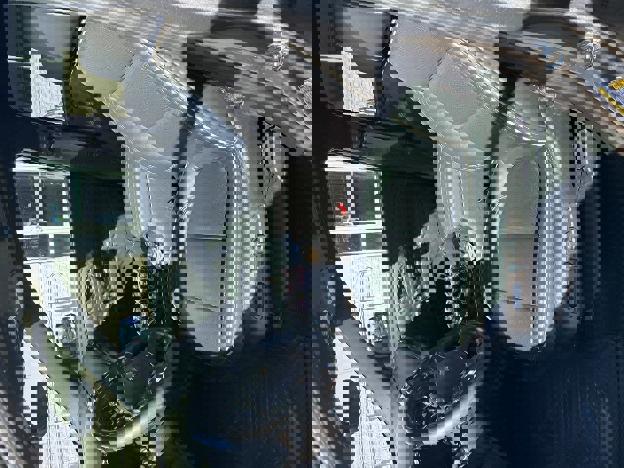 Used 2023 Chevrolet Traverse Premier image 7