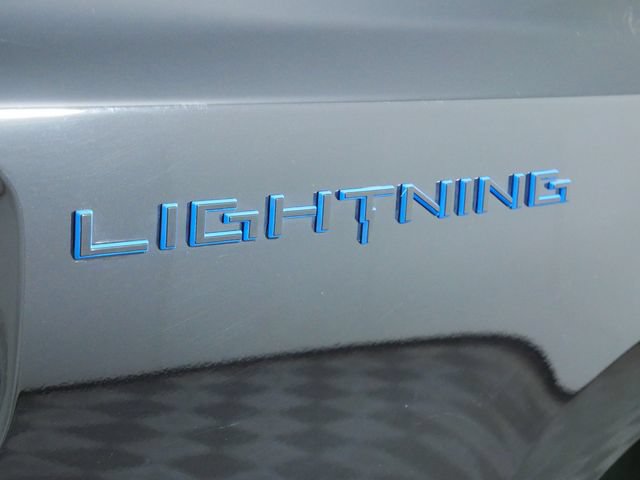 Certified 2025 Ford F150 Lightning Flash w/ Max Trailer Tow Package AWD/4WD image 11