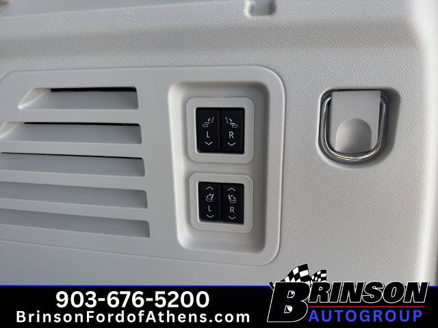 Used 2025 GMC Acadia Denali w/ Super Cruise Package FWD image 11