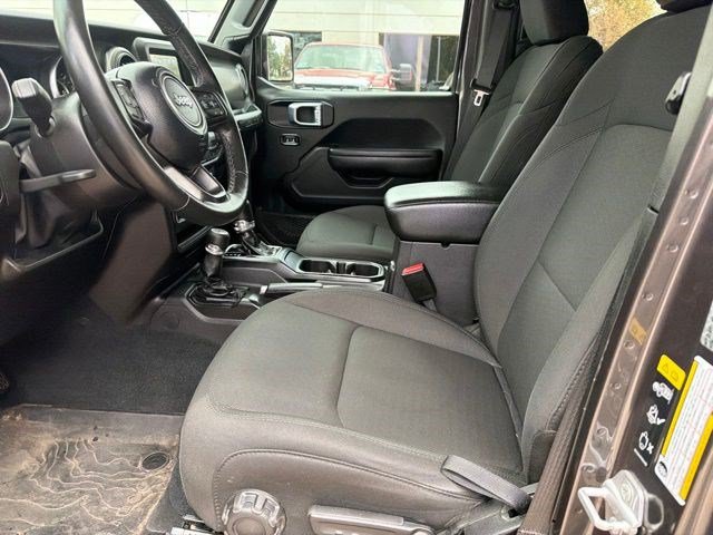 Used 2021 Jeep Wrangler Unlimited Sport AWD/4WD image 13