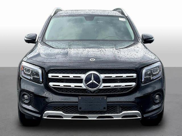 Used 2023 Mercedes-Benz GLB 250 4MATIC image 2