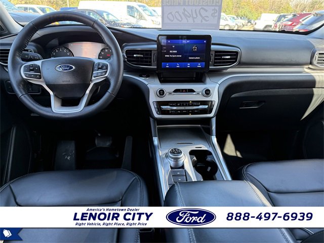 Certified 2022 Ford Explorer XLT w/ Equipment Group 202A image 12