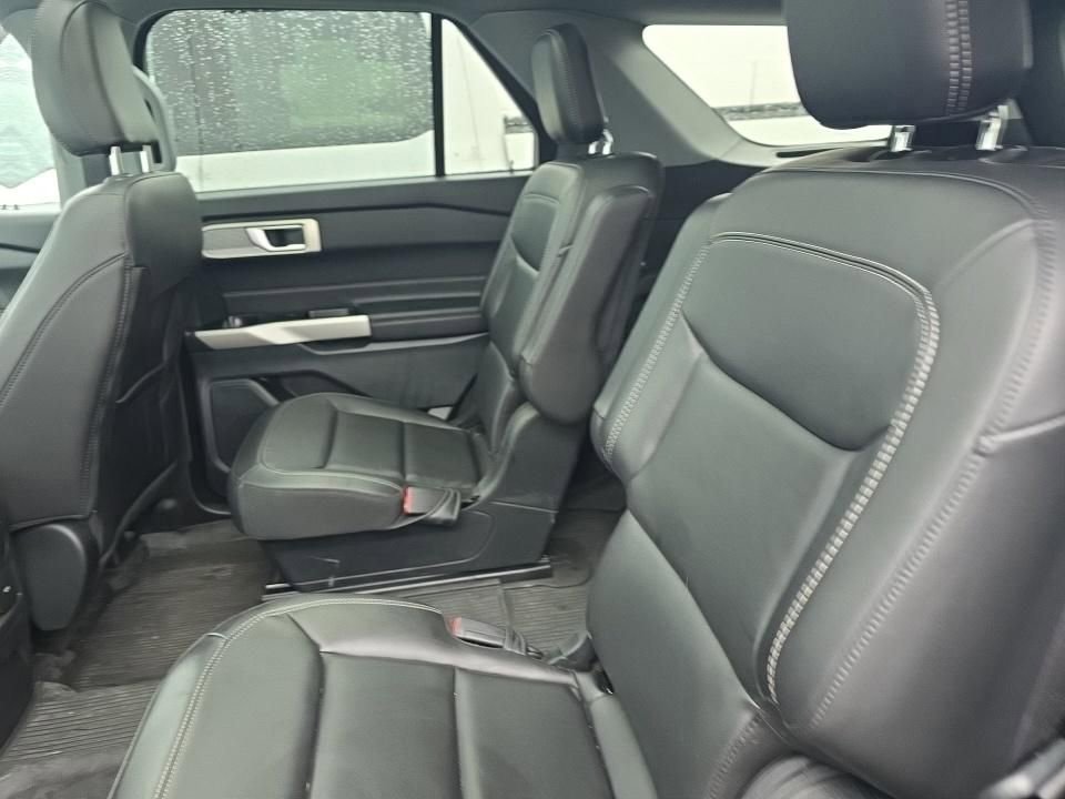 Certified 2023 Ford Explorer XLT w/ Equipment Group 202A AWD/4WD image 10