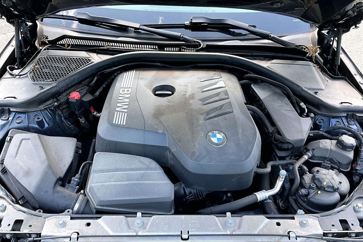 Used 2025 BMW 330i xDrive Sedan AWD/4WD image 30