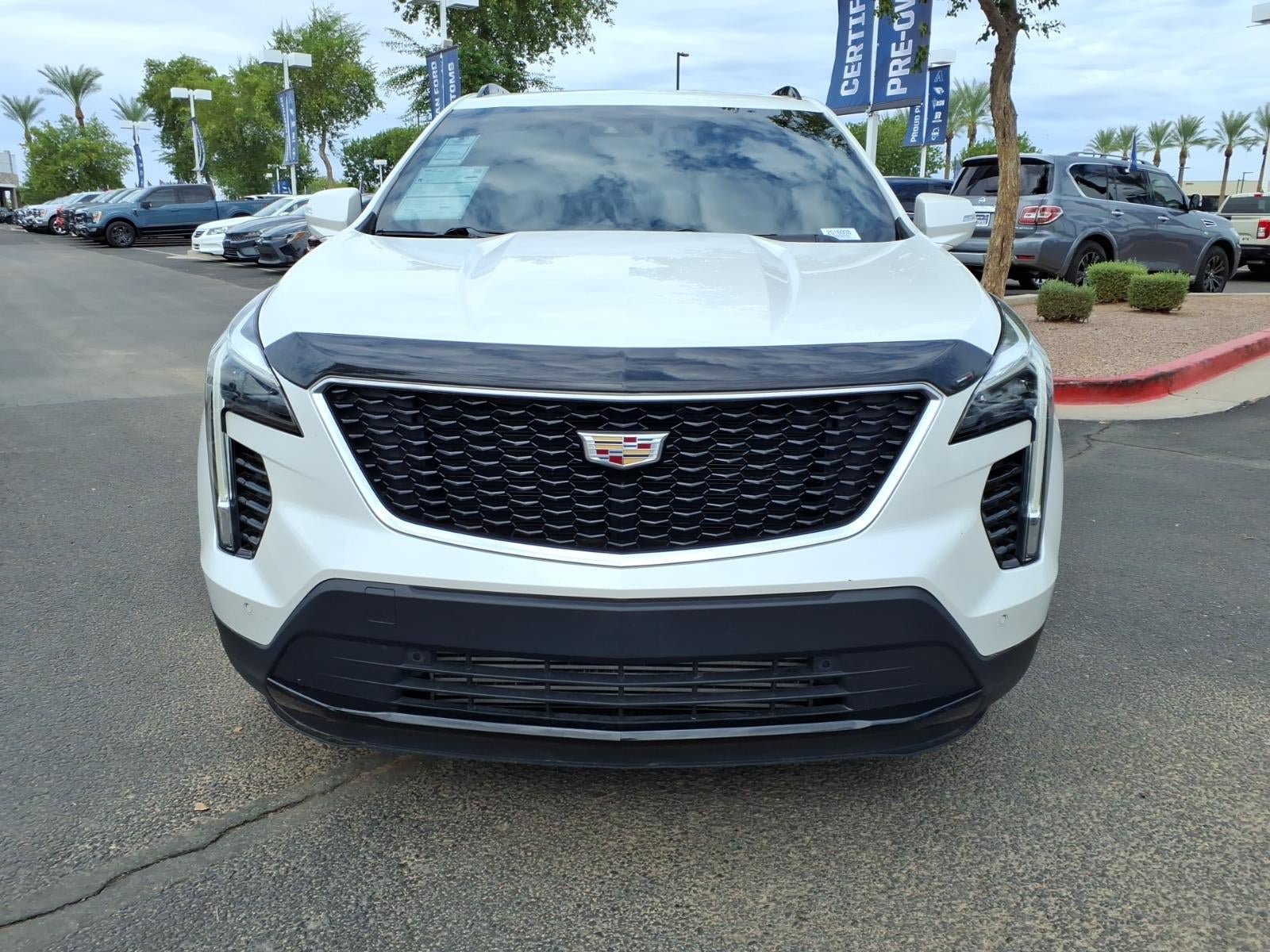 Used 2022 Cadillac XT4 Sport w/ Cold Weather Package FWD image 2