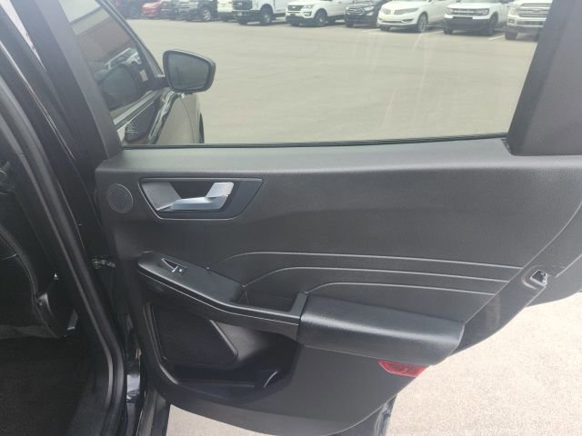 Certified 2023 Ford Escape ST-Line Select w/ Tech Pack #2 image 13