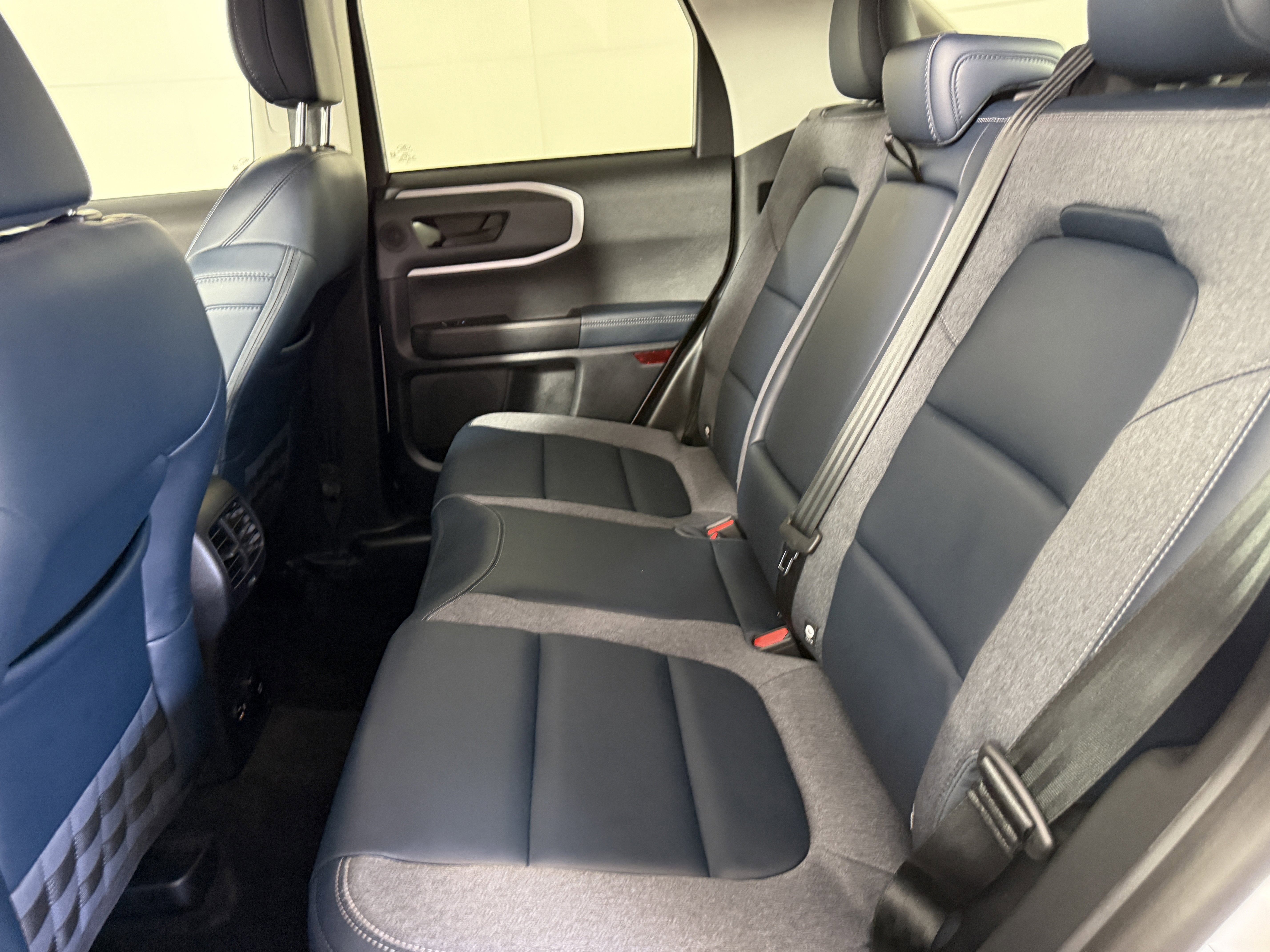 Certified 2024 Ford Bronco Sport Outer Banks w/ Tech Package image 14