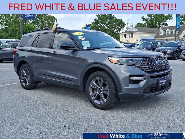 Certified 2023 Ford Explorer XLT w/ Equipment Group 202A AWD/4WD image 2