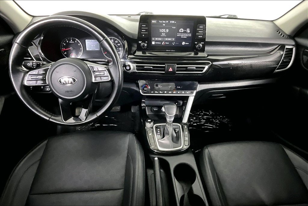 Used 2021 Kia Seltos EX AWD/4WD image 15