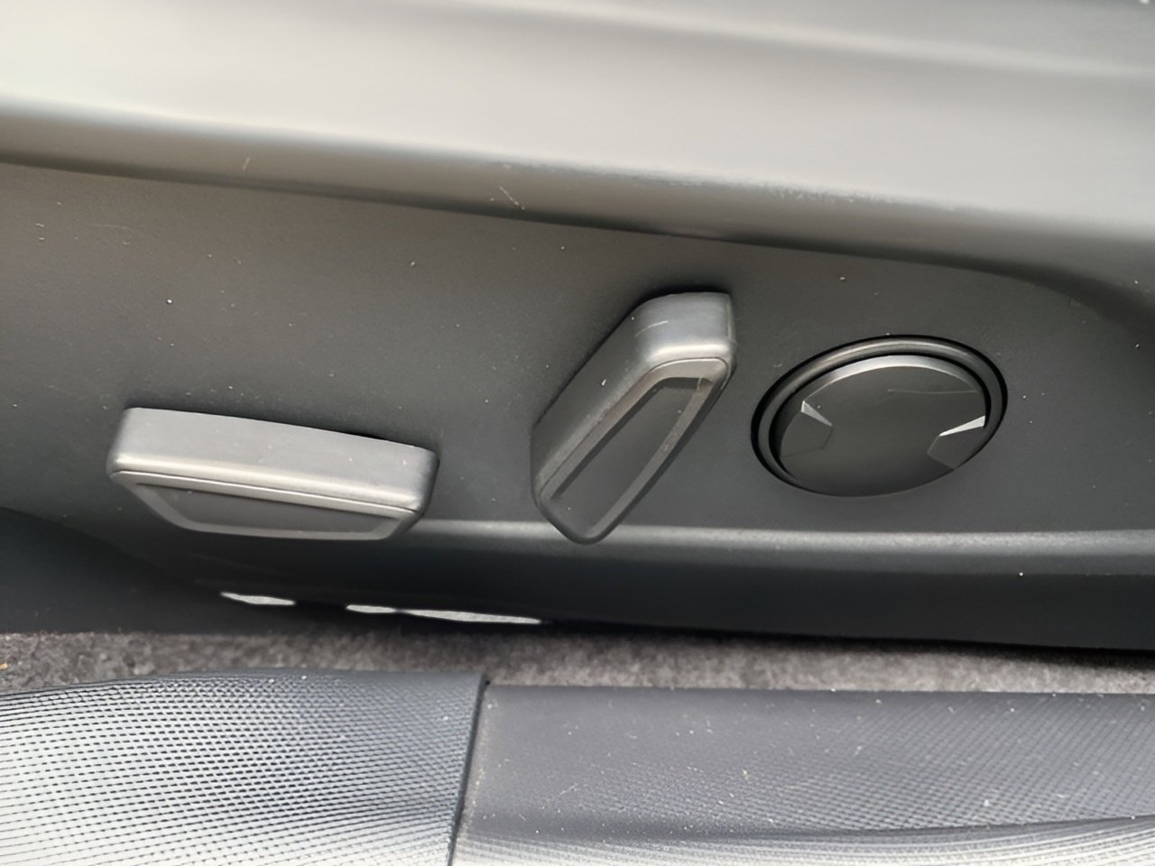 Certified 2023 Ford Mustang Mach-E Select w/ Comfort Package Lite image 10