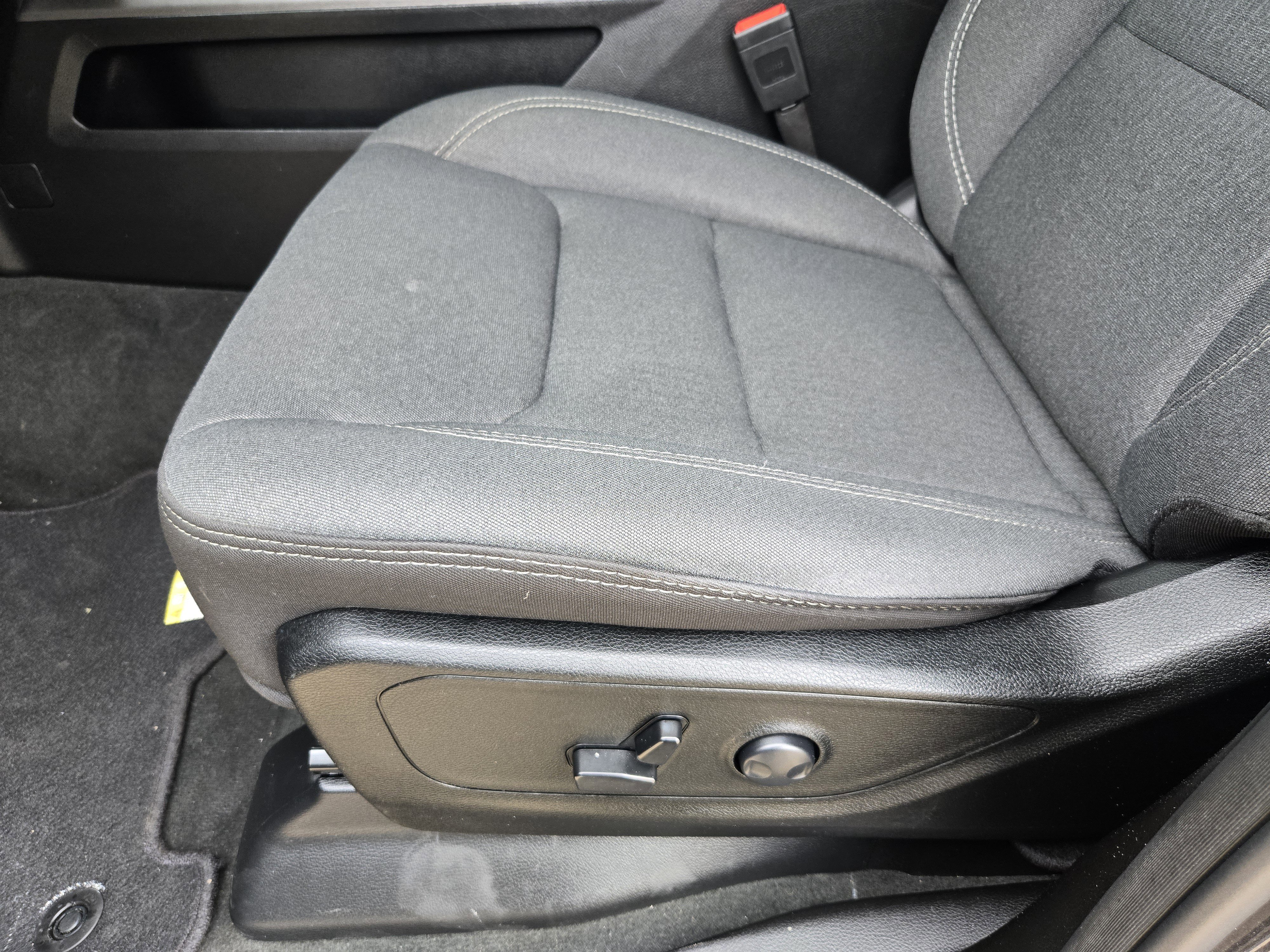 Used 2024 RAM 1500 Lone Star image 18