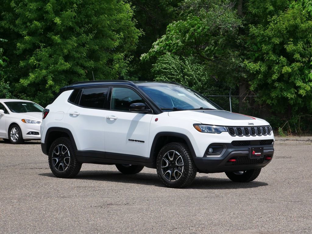 Used 2024 Jeep Compass Trailhawk AWD/4WD video 1