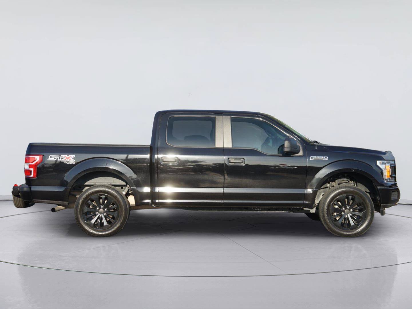 Certified 2019 Ford F150 XL w/ Equipment Group 101A Mid AWD/4WD image 5