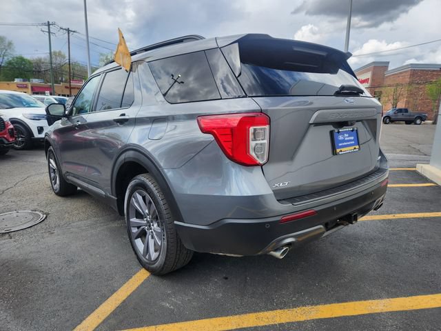 Certified 2023 Ford Explorer XLT w/ Equipment Group 202A AWD/4WD image 5