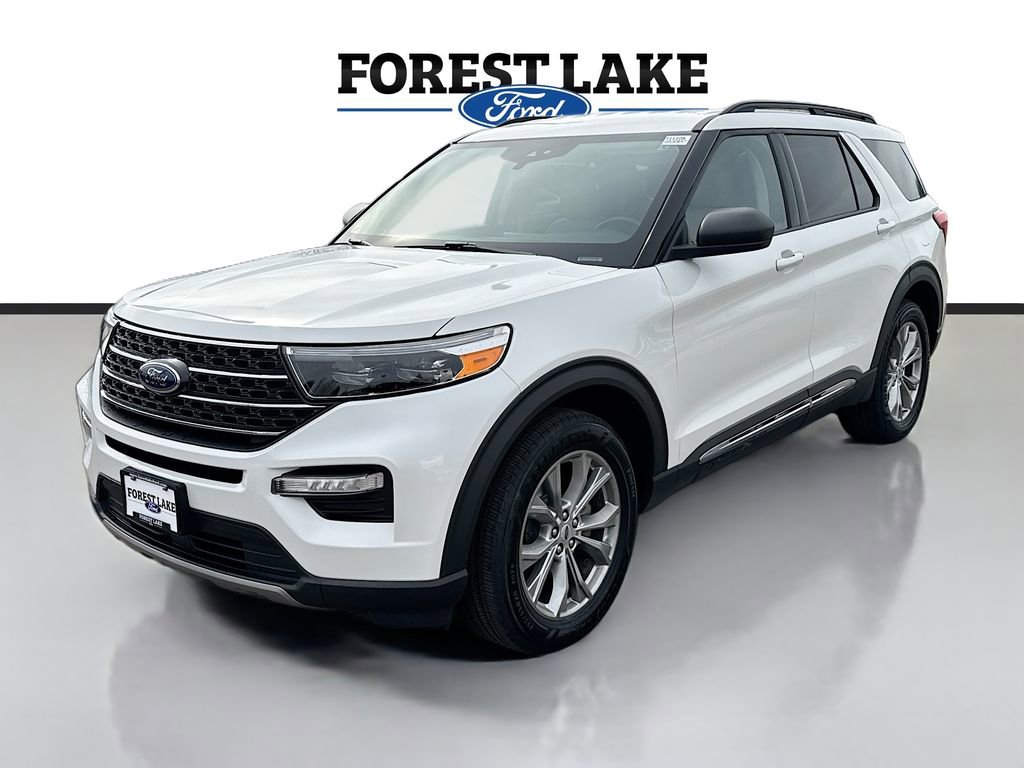 Certified 2023 Ford Explorer XLT w/ Equipment Group 202A image 3