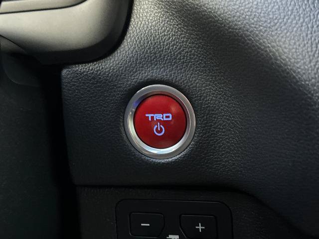 Used 2024 Toyota Tundra Limited w/ TRD Off-Road Package AWD/4WD image 20