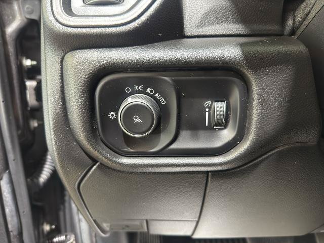 Used 2021 RAM 3500 Tradesman AWD/4WD image 12
