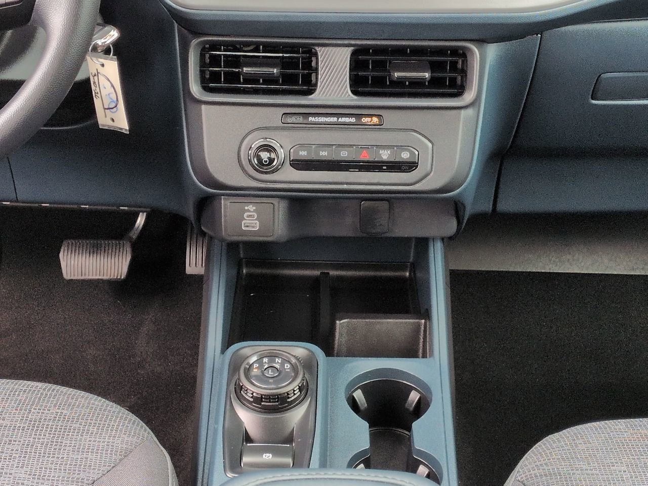 Certified 2025 Ford Maverick XL image 19