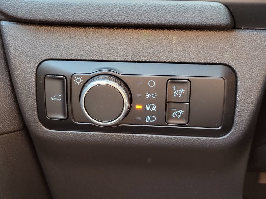 Certified 2024 Ford Escape ST-Line w/ Tech Pack #1 FWD image 14