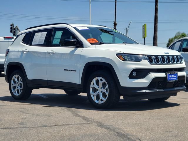 Used 2024 Jeep Compass Latitude AWD/4WD image 31