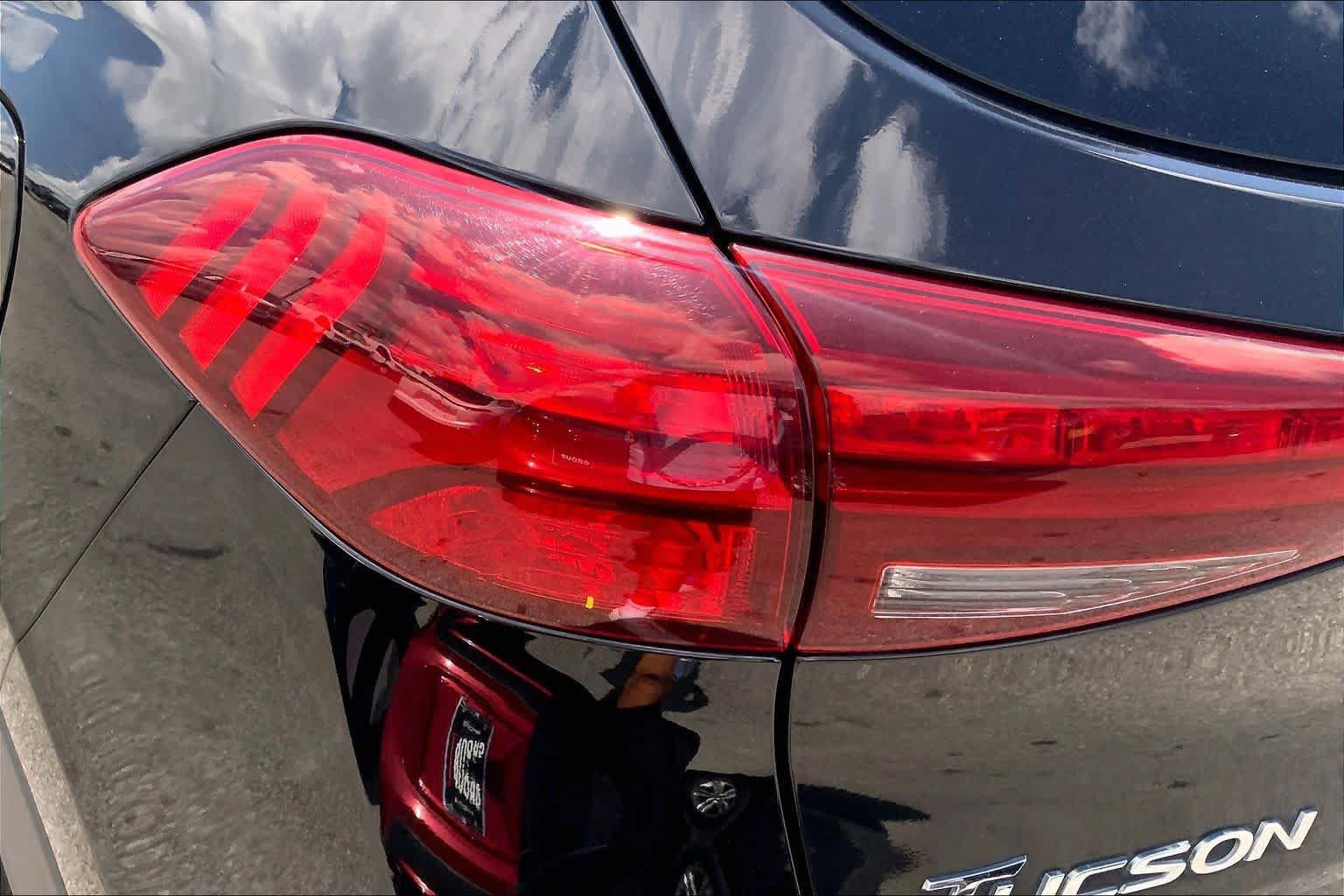 Used 2021 Hyundai Tucson Limited FWD image 28