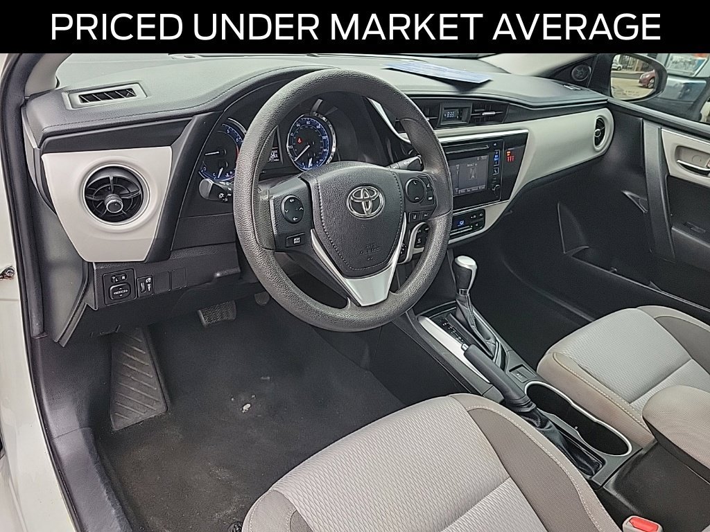 Used 2019 Toyota Corolla LE FWD image 18