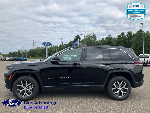 Used 2024 Jeep Grand Cherokee Limited w/ Trailer Tow Package AWD/4WD image 26