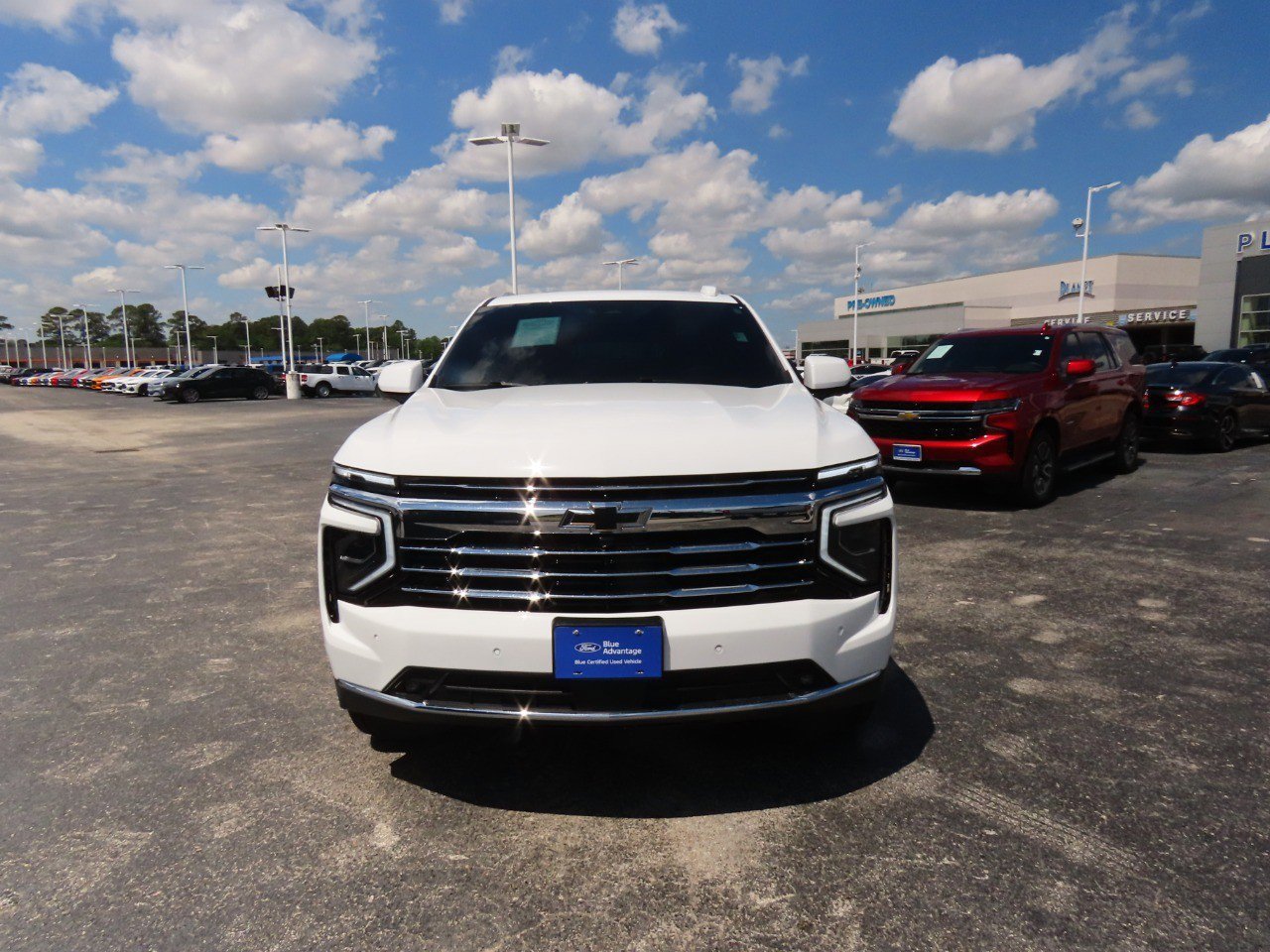 Used 2026 Chevrolet Tahoe LT w/ Comfort Package image 8