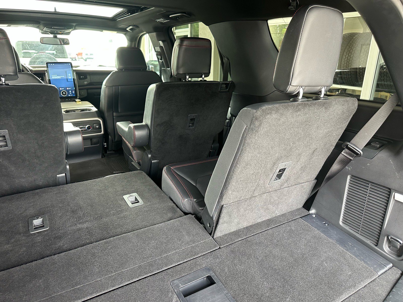 Certified 2023 Ford Expedition Limited AWD/4WD image 26