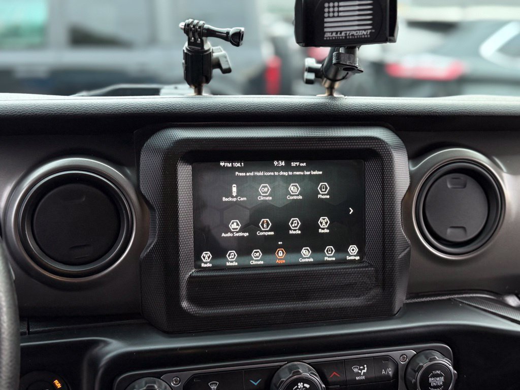 Used 2022 Jeep Wrangler Sport AWD/4WD image 11