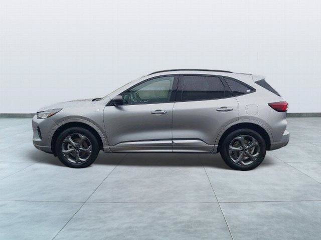 Certified 2024 Ford Escape ST-Line AWD/4WD image 4