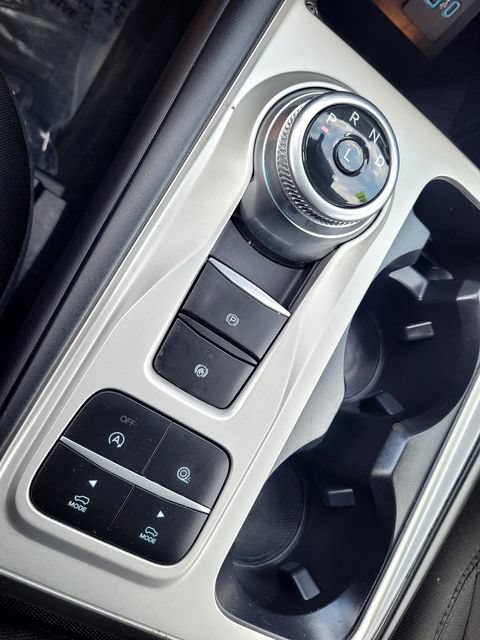 Certified 2024 Ford Explorer XLT RWD image 20