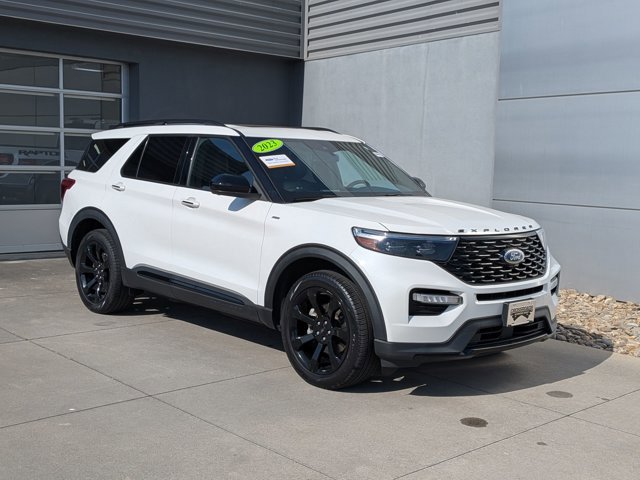 Certified 2023 Ford Explorer ST-Line w/ Class IV Trailer Tow Package